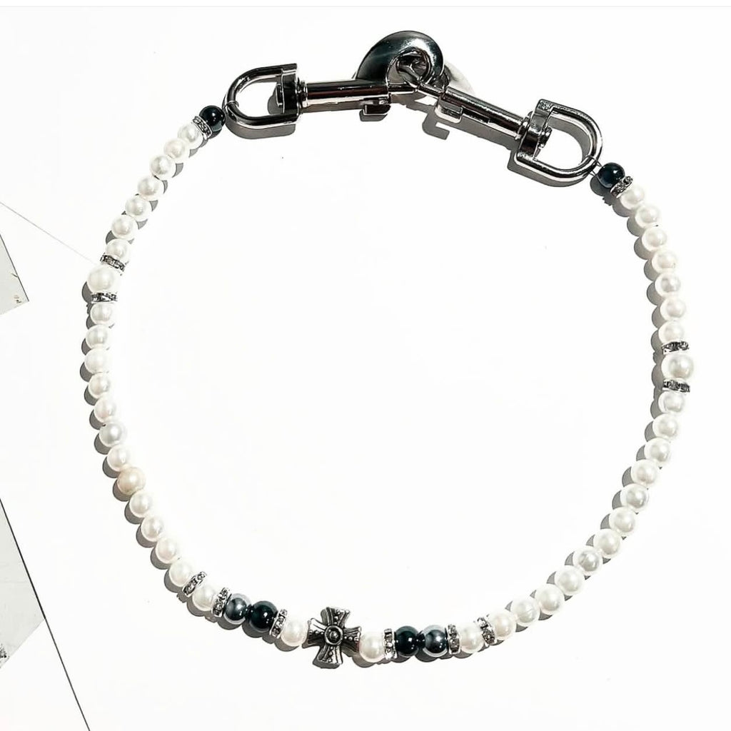 Metal & Pearl Cross Necklace